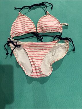 American Eagle Outfitters bikini set